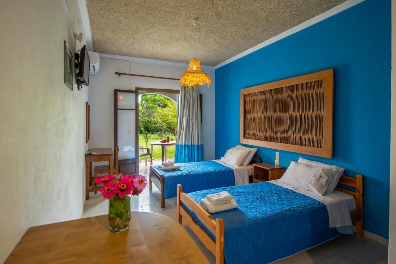 Villa Spyridoula Studios On The Beach Sidari  Bagian luar foto