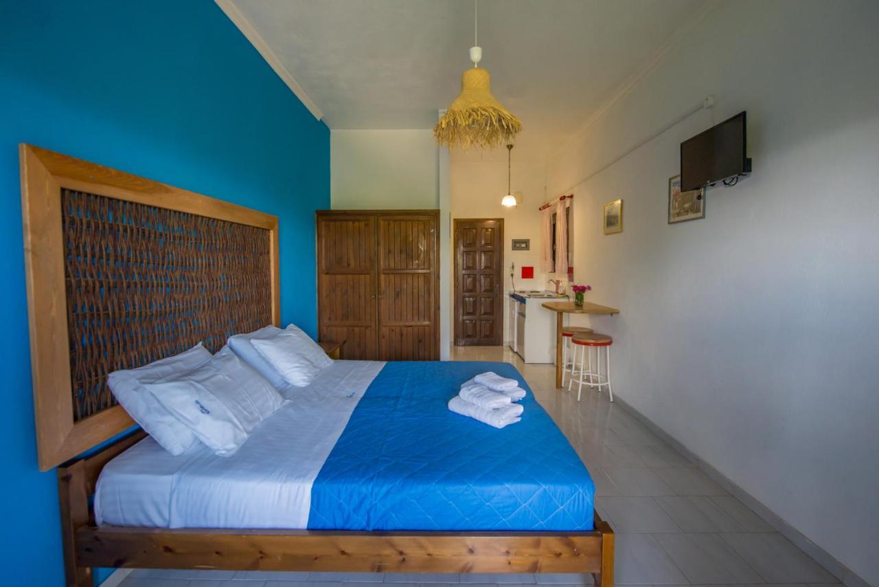 Villa Spyridoula Studios On The Beach Sidari  Bagian luar foto