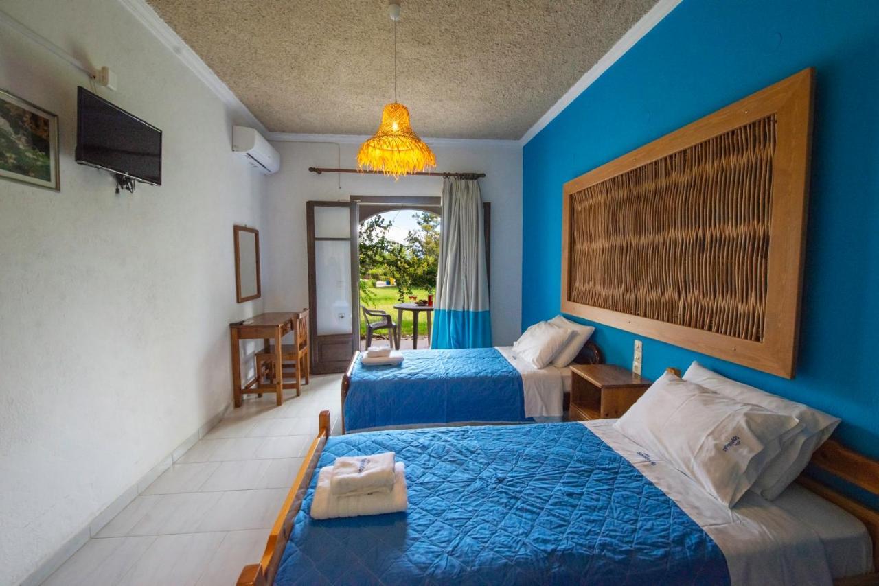 Villa Spyridoula Studios On The Beach Sidari  Bagian luar foto